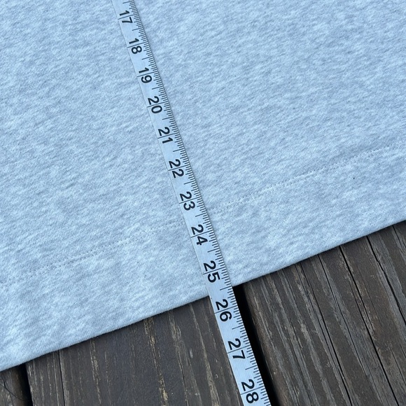 GAP V-neck Sweatshirt - Picture 14 of 15